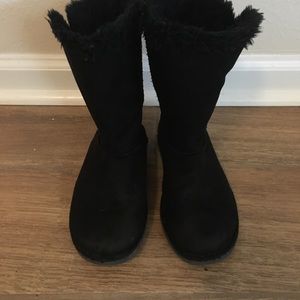 Girls fur lined boots